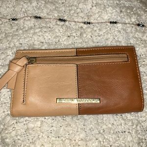 Steve Madden brown and beige wallet